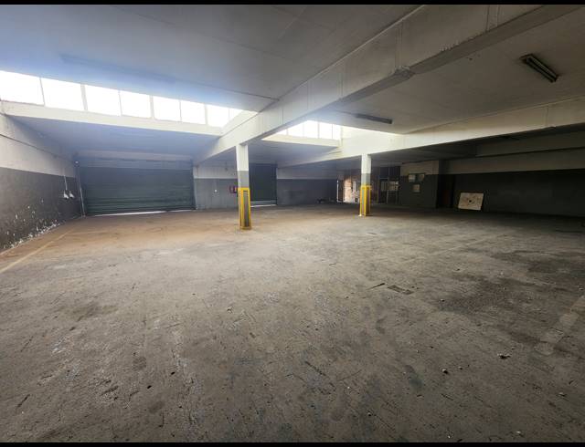 651M² WAREHOUSE TO LET IN WADEVILLE